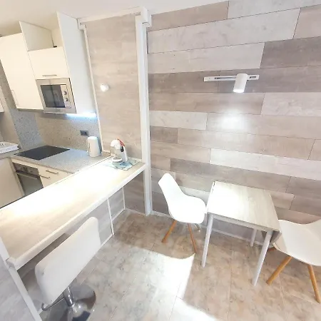 .novelty1...primera Linia De Mar ... Apartment Salou