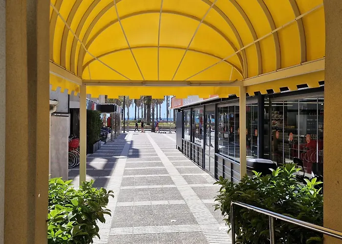 Novelty * Salou